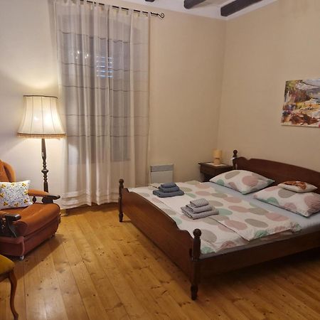Apartments Sena Пула Екстер'єр фото