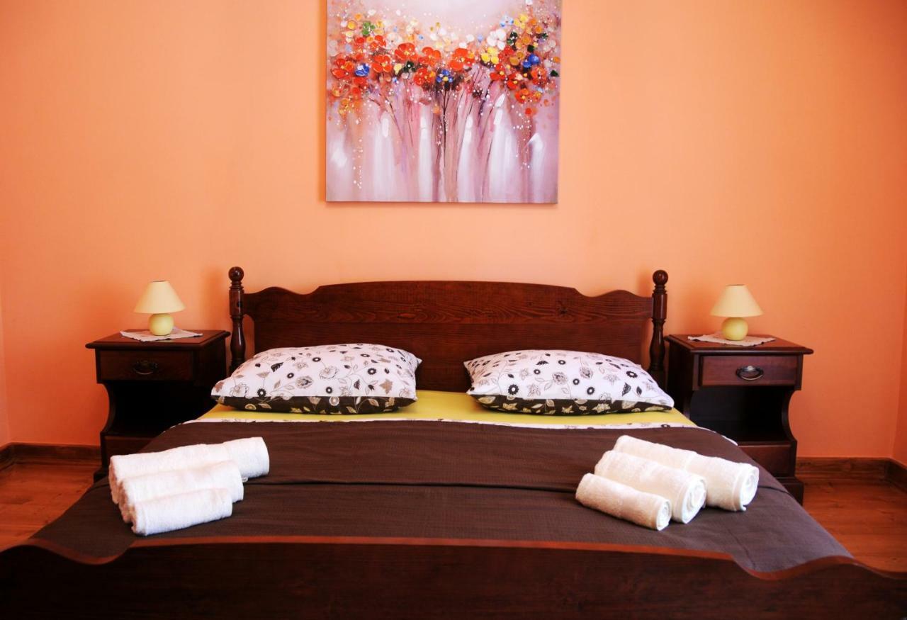 Apartments Sena Пула Екстер'єр фото