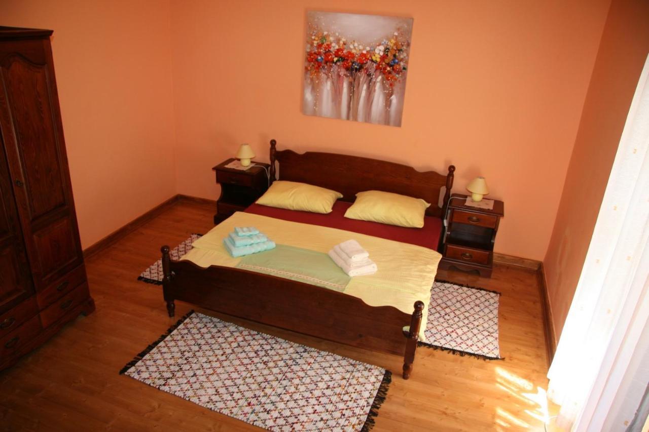 Apartments Sena Пула Екстер'єр фото