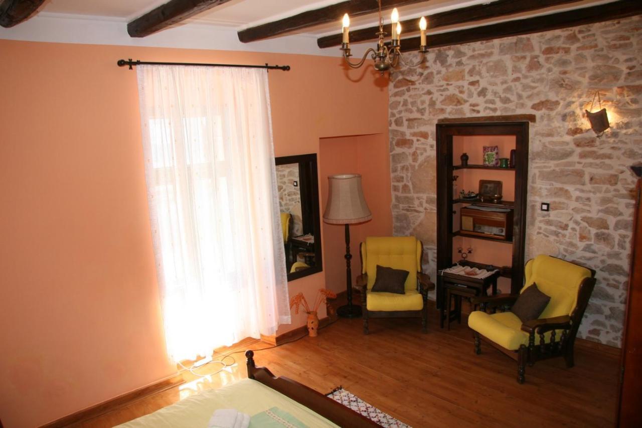Apartments Sena Пула Екстер'єр фото